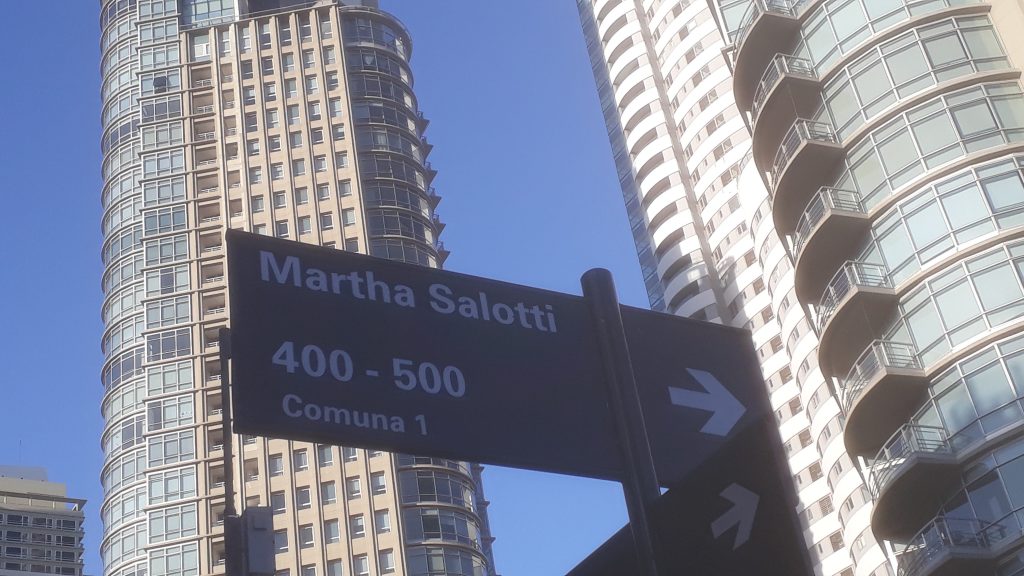 Una de las calles de Buenos Aires que llevan el nombre de grandes educadoras