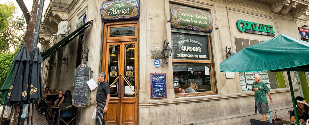 Margot, uno de los cafés más ilustres de Buenos Aires