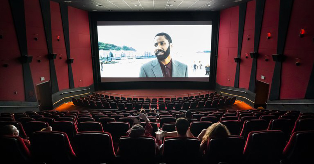 Disfruta de 'El favor' en cines  Experiencias EL PAÍS + para
