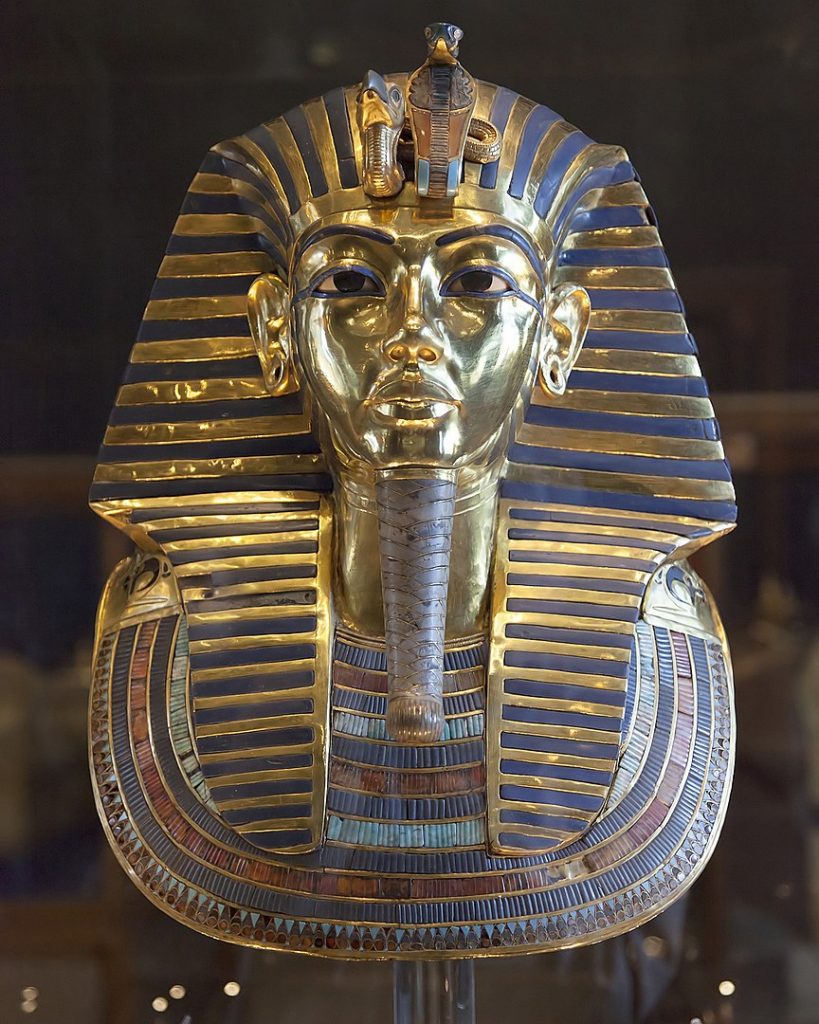 Objetos de la tumba de Tutankamón.
