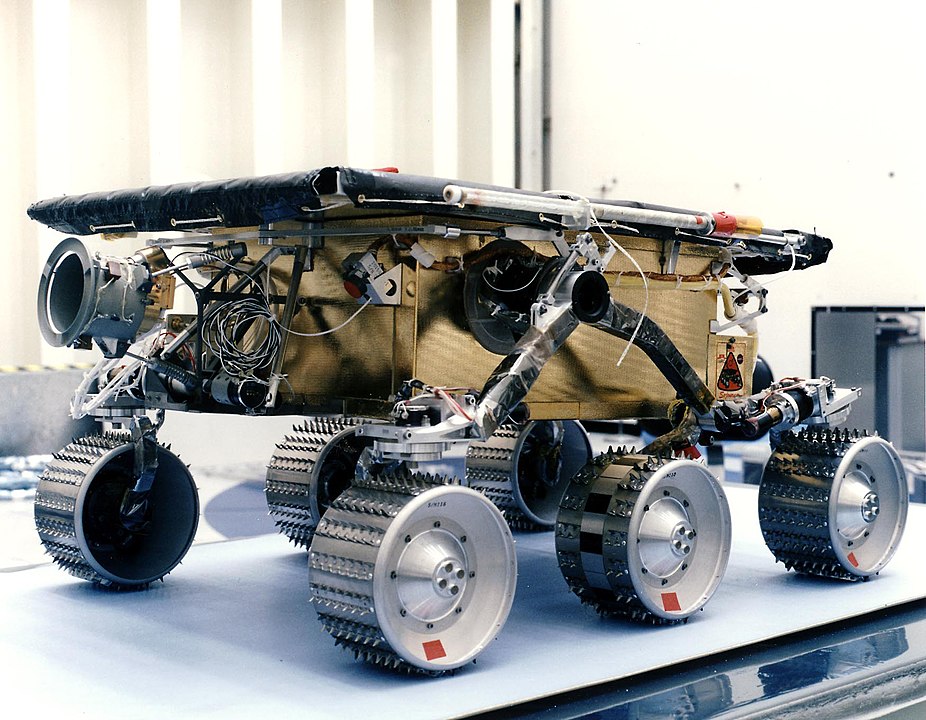 Imagen en detalle del primer robot que llegó a Marte. 