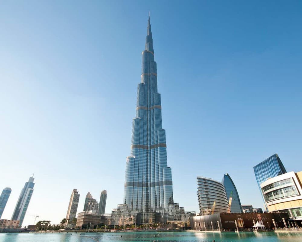 Burj Khalifa como el líder de los edificios más altos del mundo.