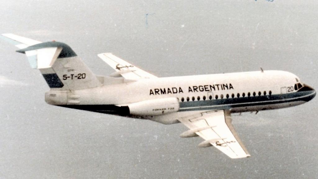 Avión histórico que se colocará en un museo de Córdoba.