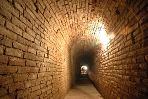 Túneles del castillo Castelforte.