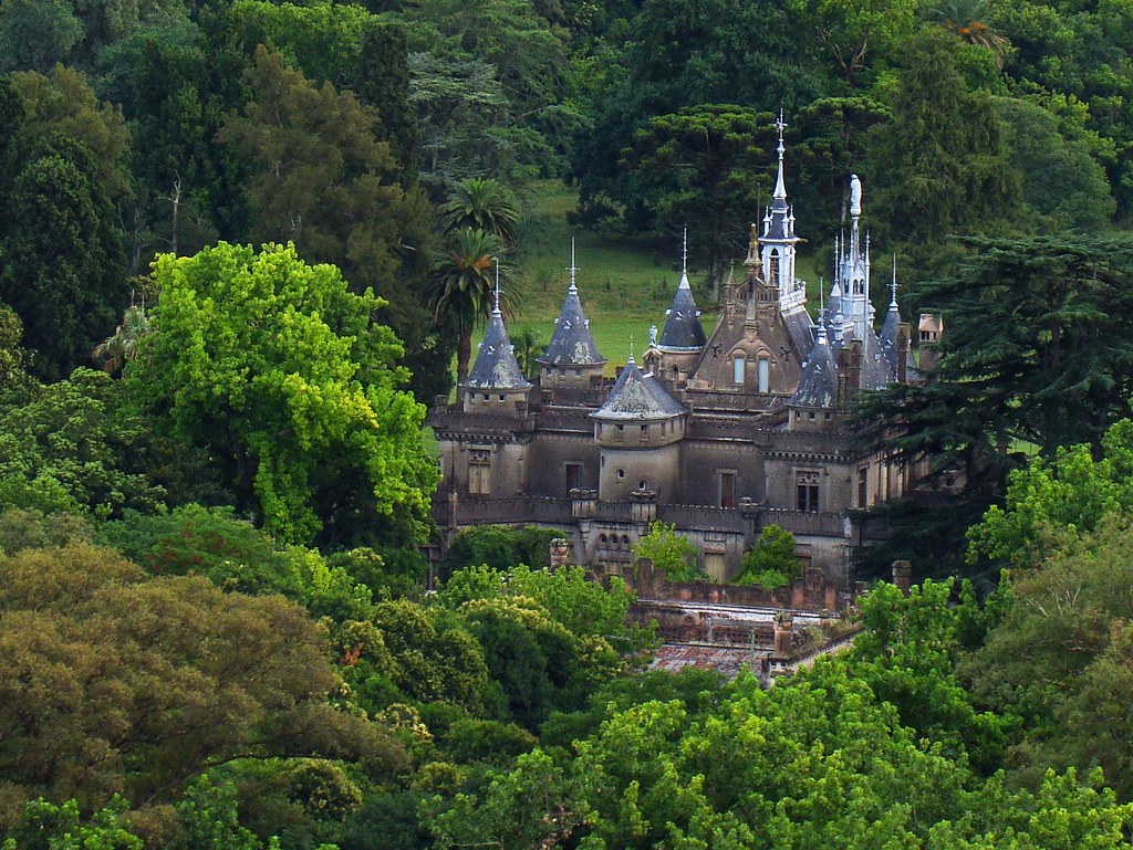Foto aérea del Castillo de Naveira. 