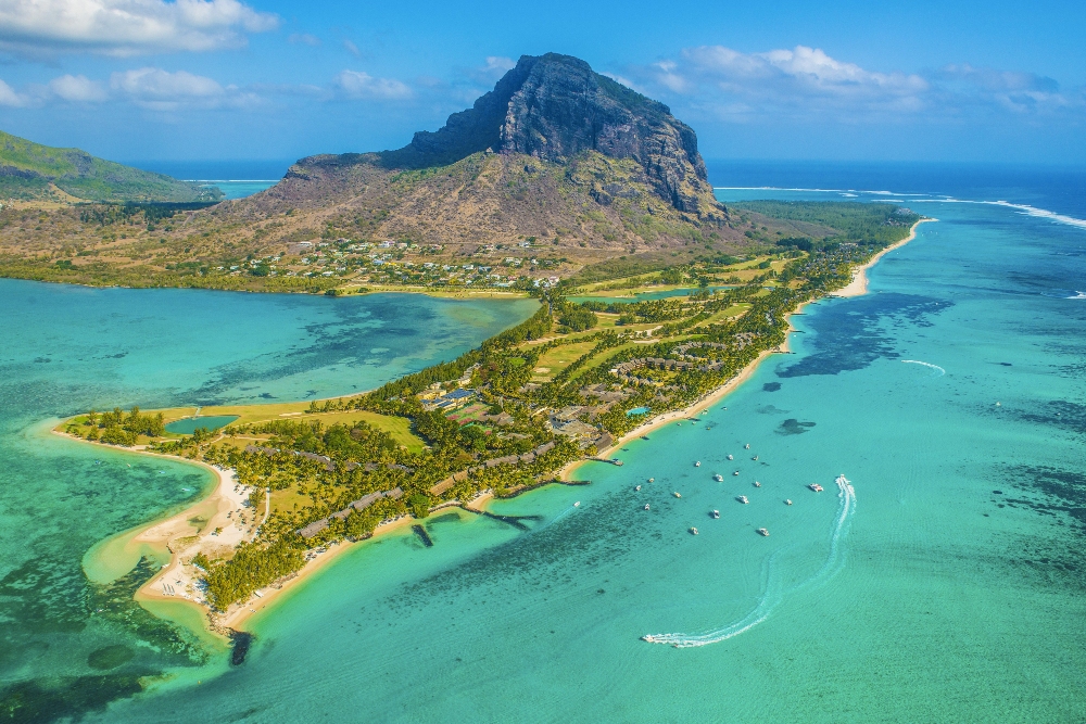 Paisajes de la Isla Mauricio, lugar donde se encuentra la famosa cascada submarina. 