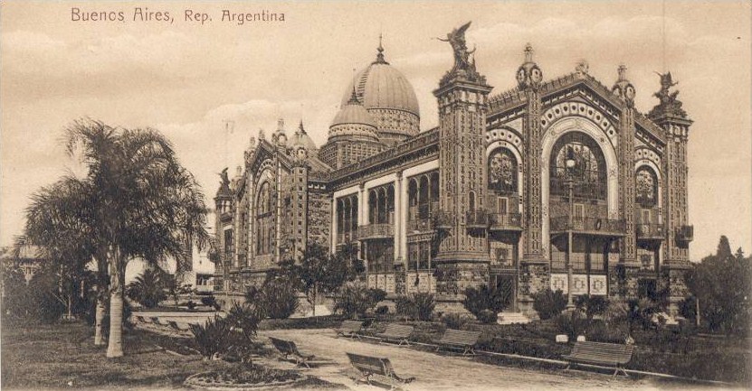 Pabellón Argentino, luego de ser reinaugurado en Retiro, Buenos Aires, Argentina.