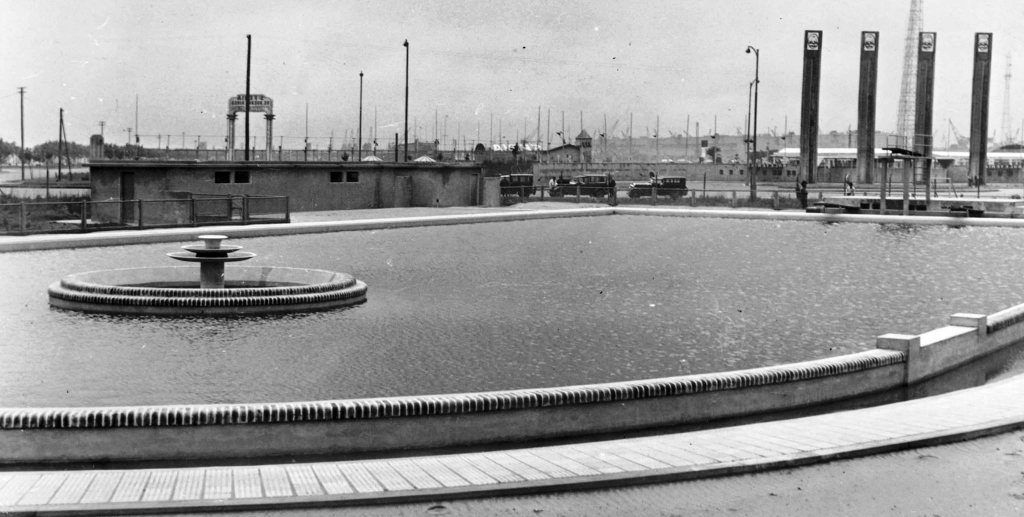 Pileta de natación. Retiro, año 1938. Foto: Archivo General de la Nación
