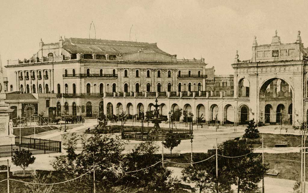 Primer Teatro Colón