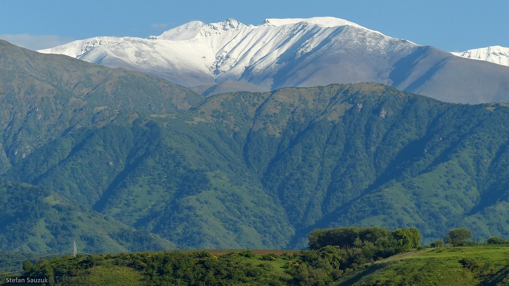 Vista panorámica de la montaña más alta de Tucumán. 