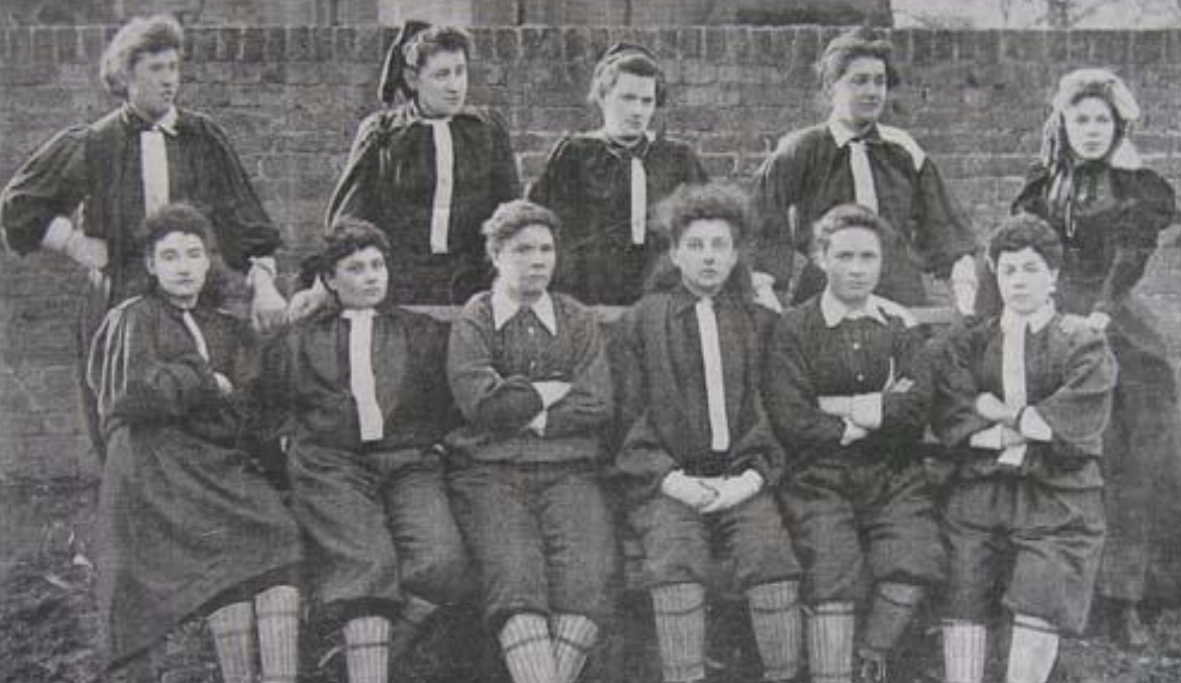 Fútbol Femenino: Cómo Fue El Primer Partido De La Historia - Billiken