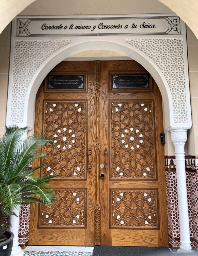 Puerta de acceso a la Tekkia Sufí. 