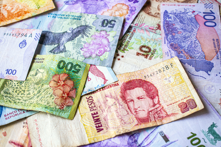 Billetes, denominados "guita" en Argentina.