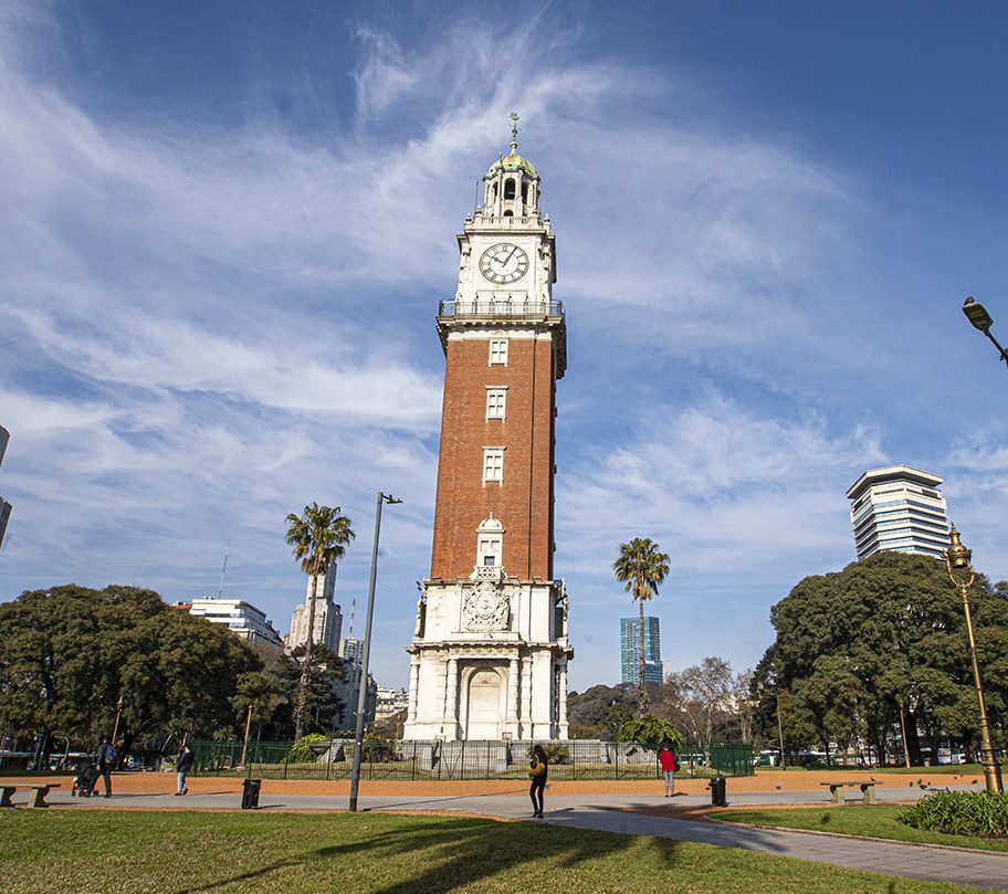 Reloj de la Torre Monumental (ex Torre de los Ingleses) en Buenos Aires
