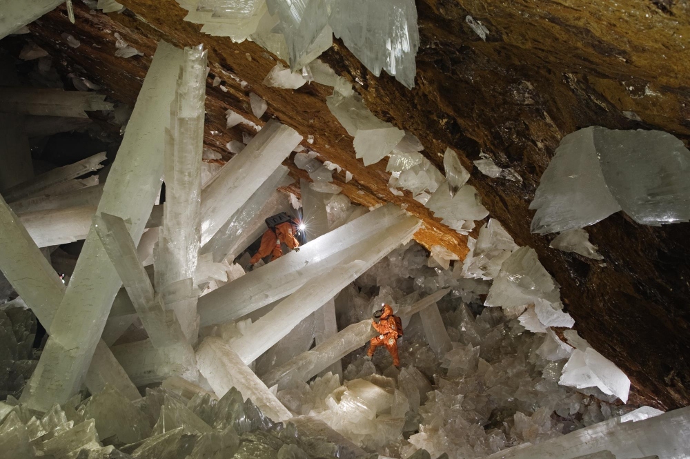 Detalles de los cristales que se formaron en la cueva de Naica. 