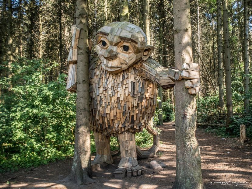 trolls-gigantes-madera