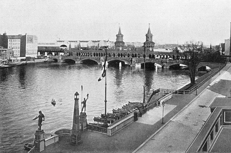 Imagen del puente Oberbaum en la antigüedad.