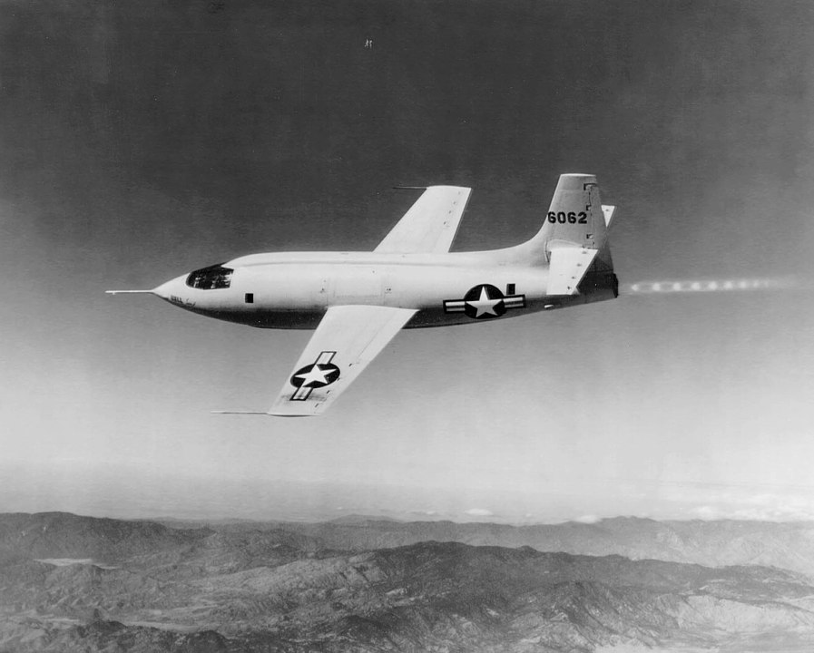 Bell X-1, el primer avión con el que se rompió la barrera del sonido. 