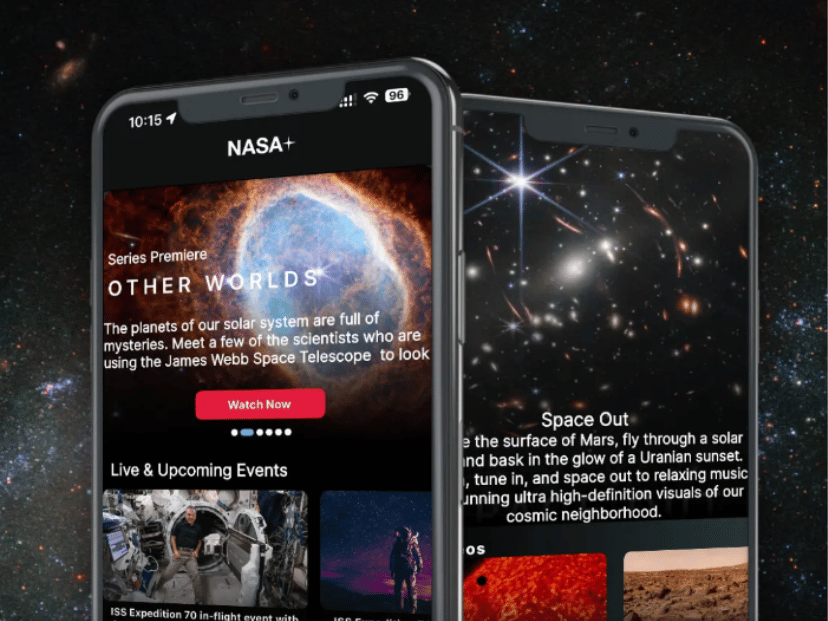 aplicación de la NASA -NASA+- en dos celulares iphone con una imagen del espacio detrás