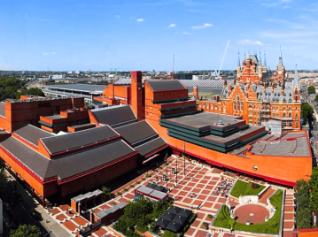 biblioteca británica, la más grande del mundo. foto panorámica en medio de la ciudad de londres