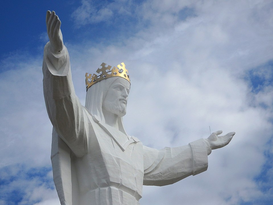 Detalles del Cristo más alto del mundo. 