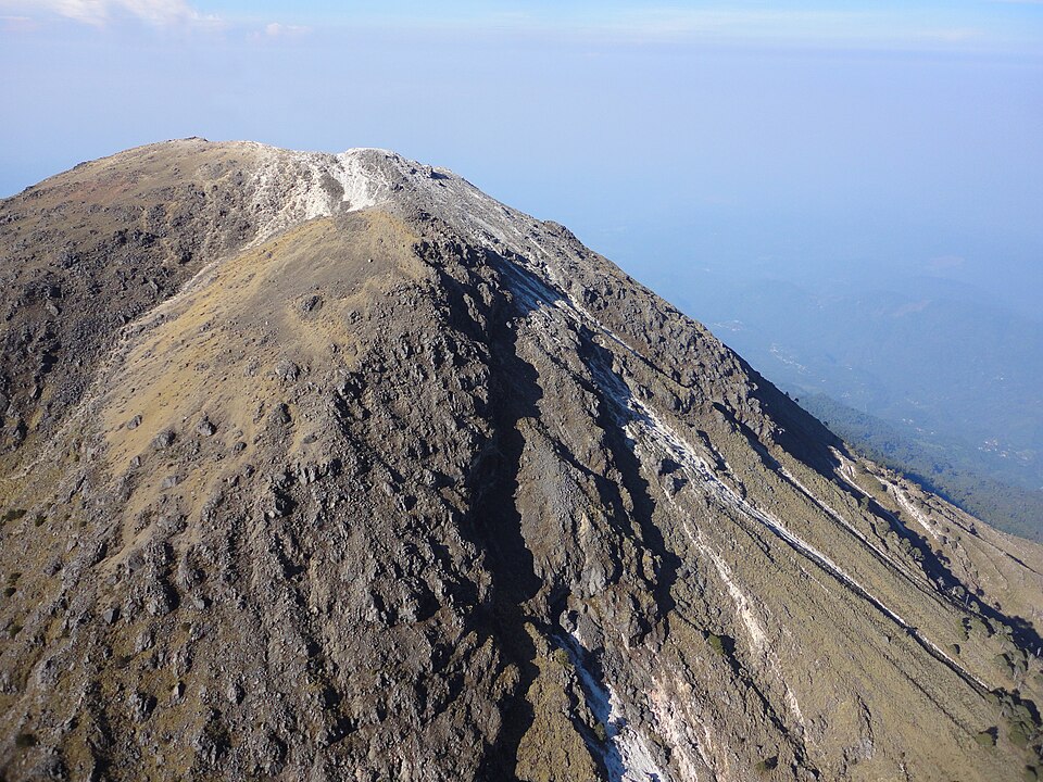 Una de las cumbres de la montaña más alta de América Central. 