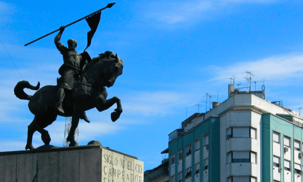 estatua caballero español