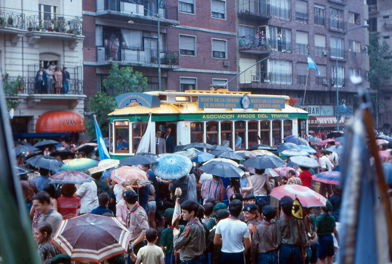 Primer viaje de la Asociación Amigos del Tranvía en 1980.