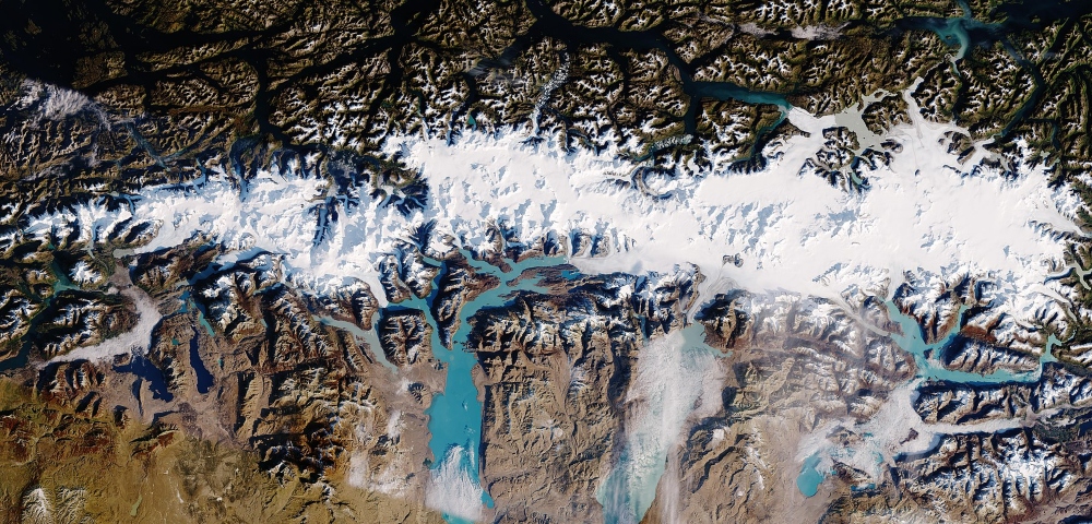 Imagen satelital del tercer campo de hielo más grande del mundo. 