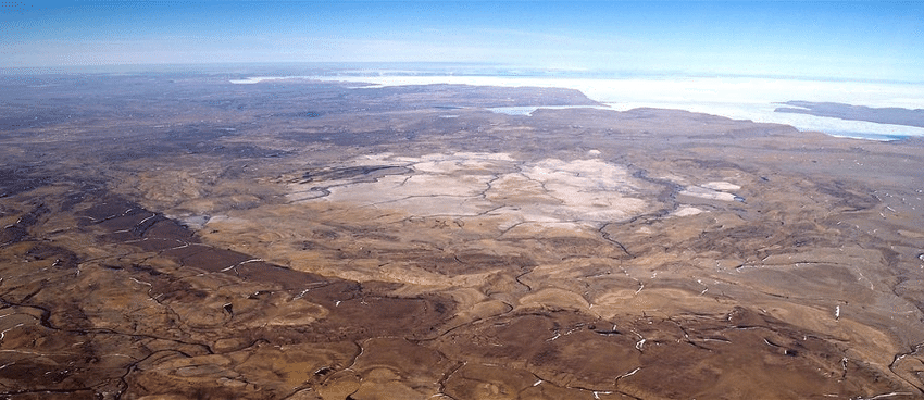 Cráter Haughton en la isla deshabitada más grande del mundo. 