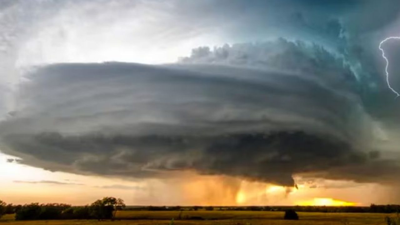 Supercelda: granizo, viento y lluvias - Billiken