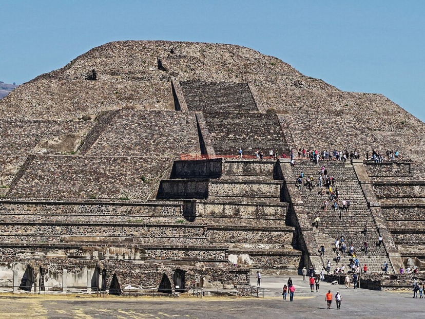 piramide-mas-antigua-de-america