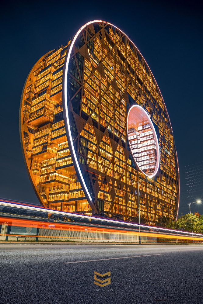 Edificio circular de Guangzhou en detalle. 