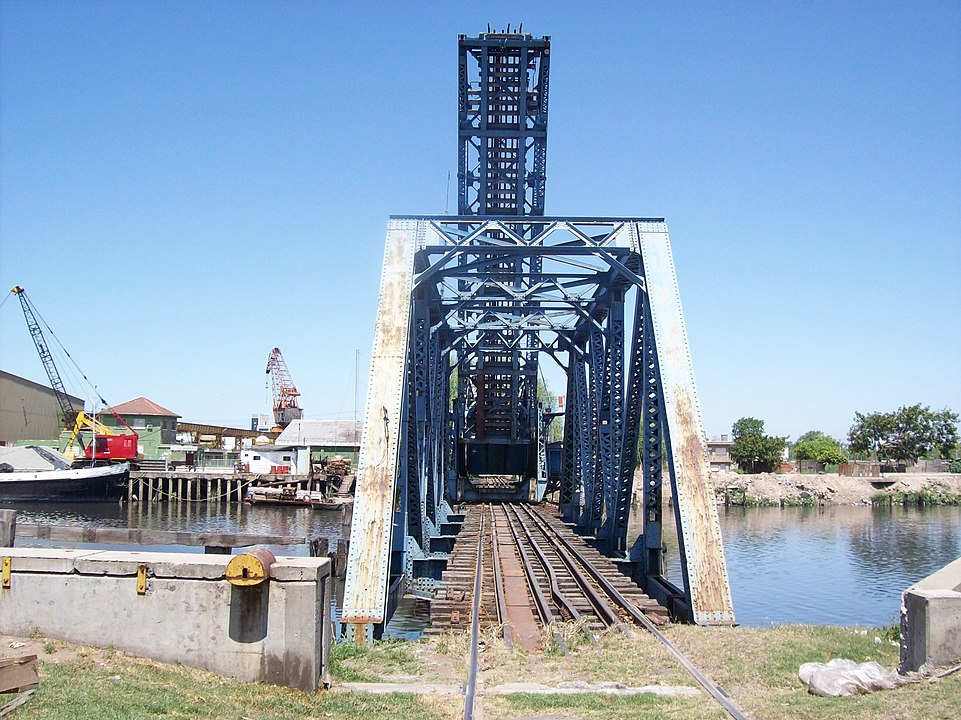 Estructura metálica del puente Barraca Peña. 
