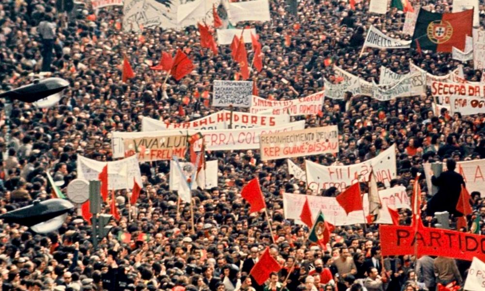 Revolución de los Claveles, en Portugal