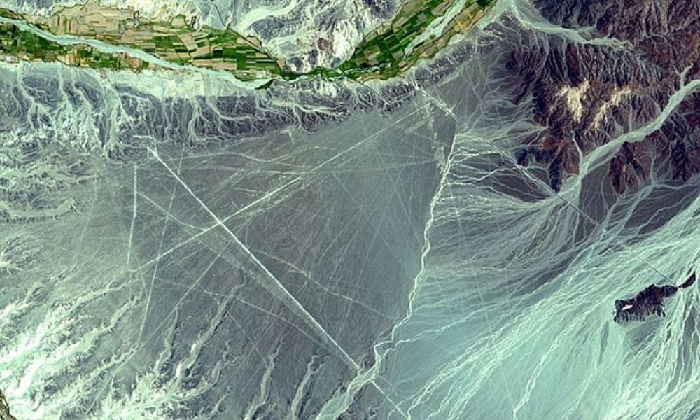 Vista aérea de los geoglifos de la cultura Nazca.