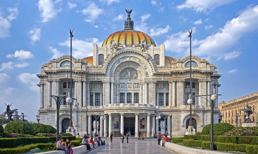 Palacio de Bellas Artes en el Centro Histórico de México - Patrimonio de la Humanidad
