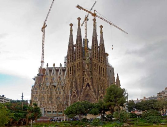 La Sagrada Familia: la iglesia modernista más alta del mundo