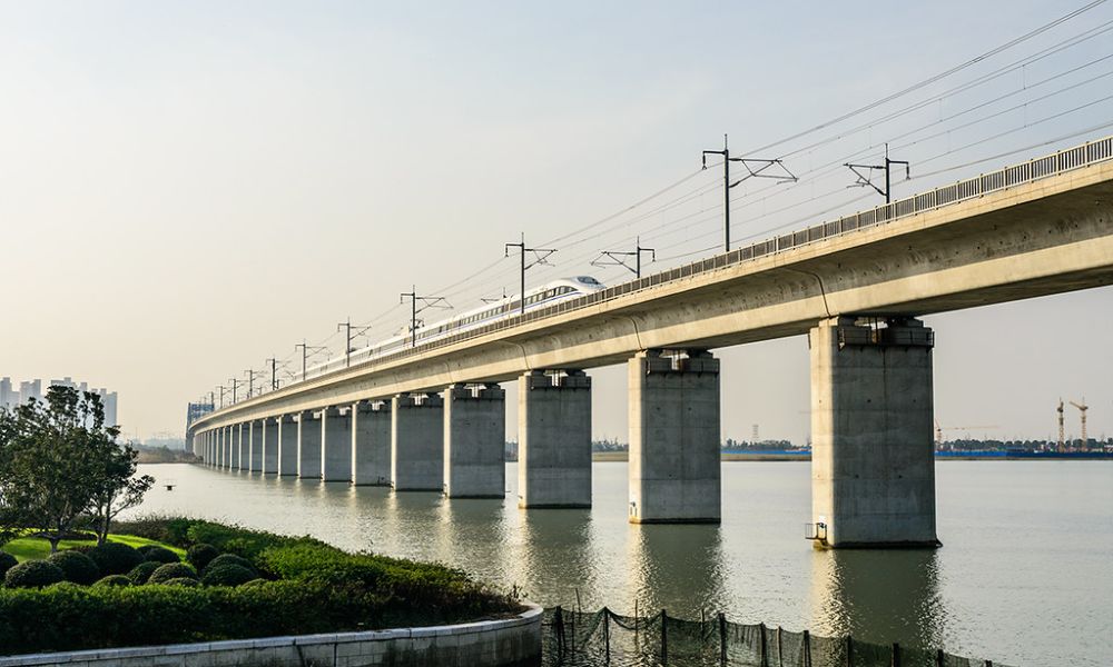 Puente más largo del mundo - Gran Puente de Danyang-Kunshan, en China