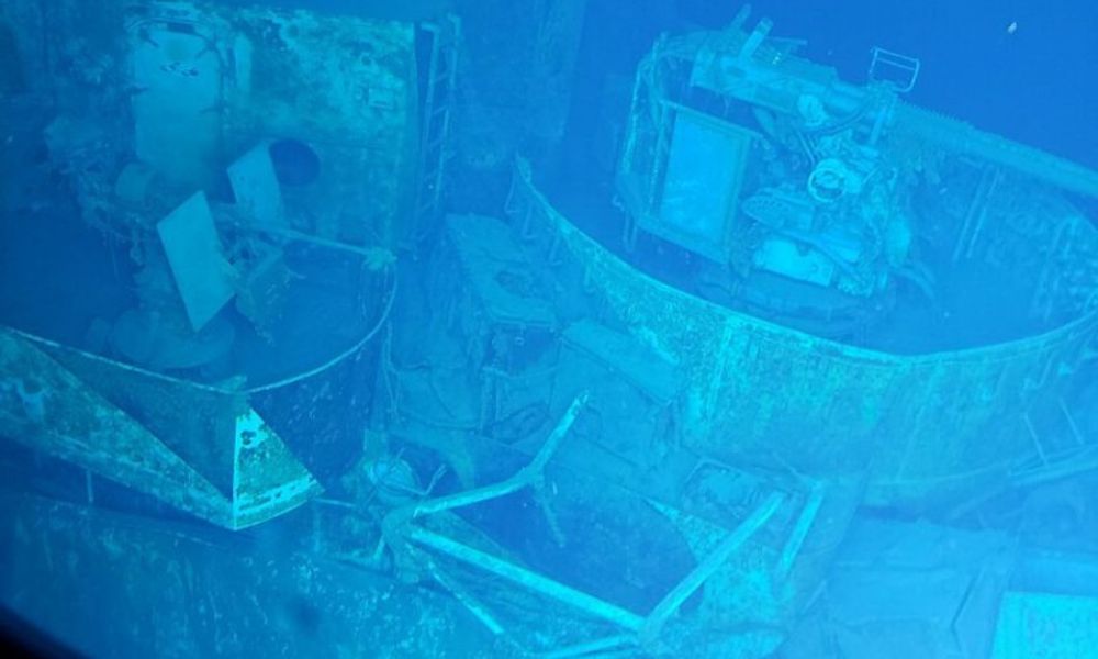 Restos del naufragio más profundo del mundo. 