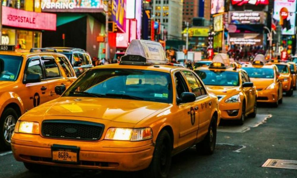 Taxis amarillos y verdes en Nueva York