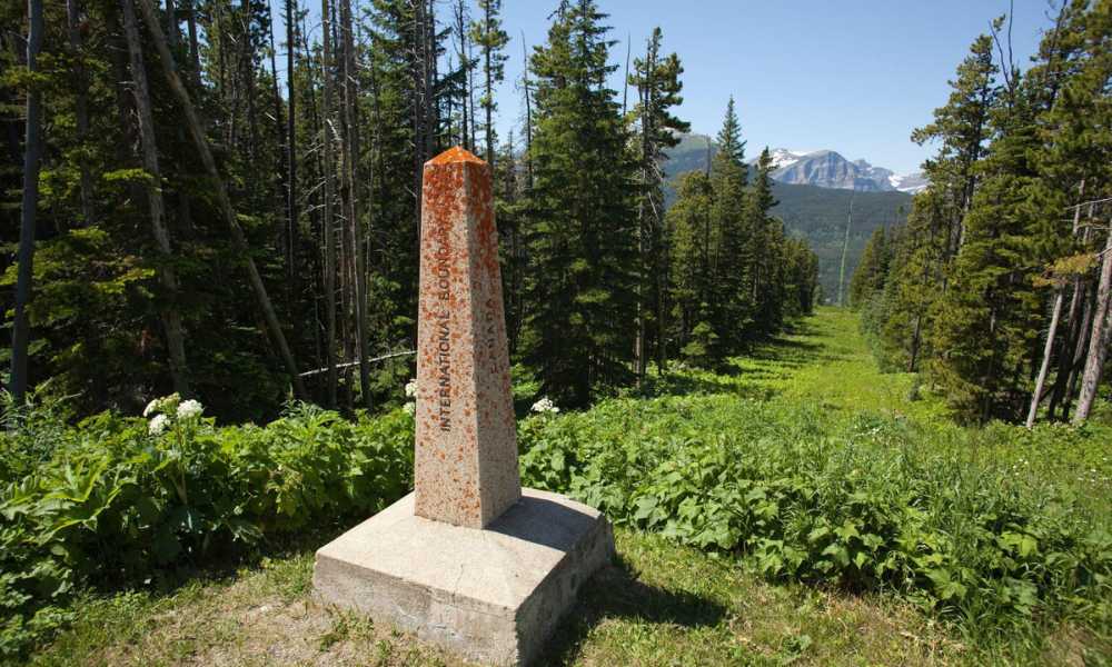 La zona sin árboles más larga del mundo es la frontera entre Estados Unidos y Canadá