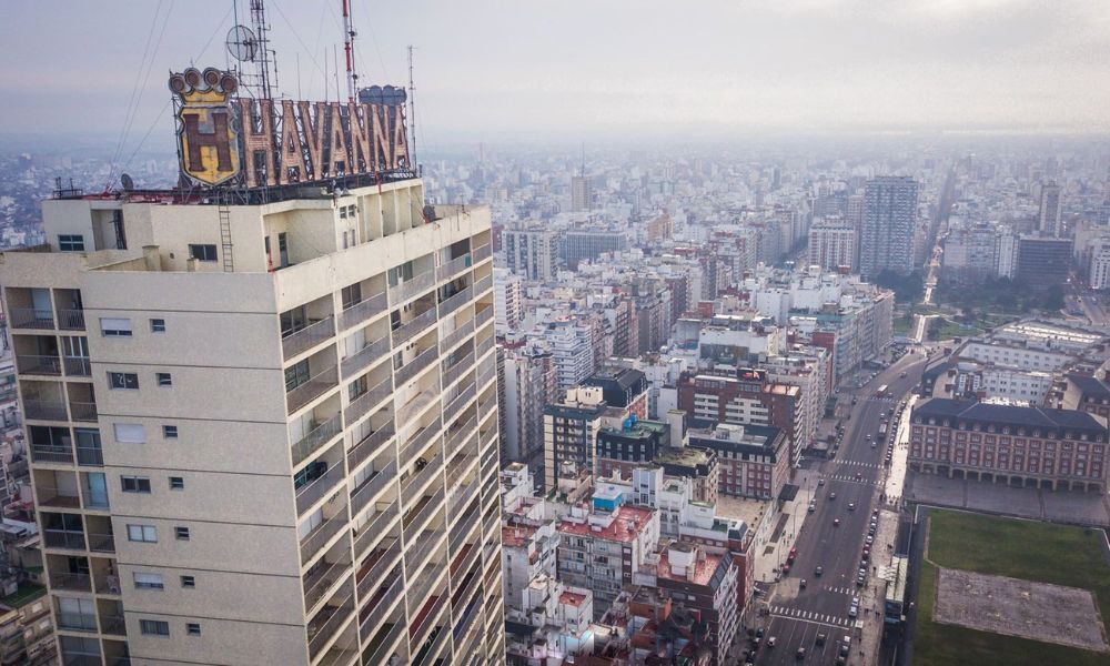 Vistas desde el piso más elevado del edificio más alto de Mar del Plata. 