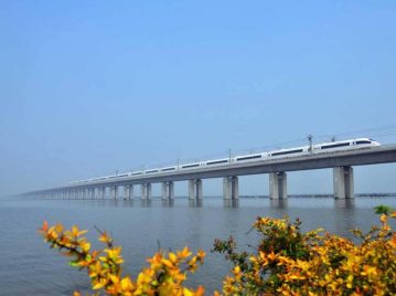 Puente más largo del mundo - Gran Puente de Danyang-Kunshan, en China