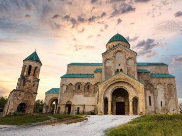 Catedral de Bagrati, que ya no es más Patrimonio de la Humanidad por la UNESCO.