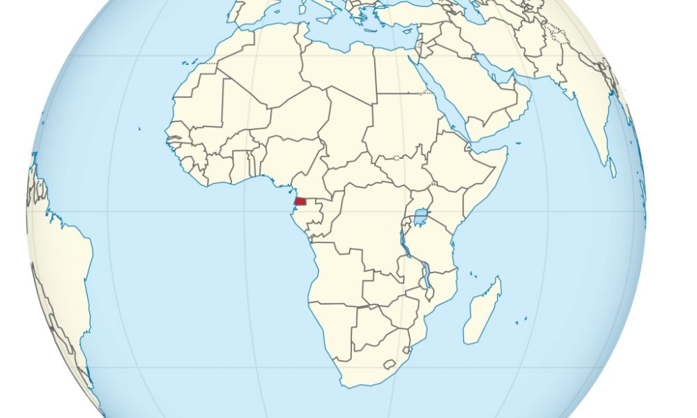 Guinea Ecuatorial, África, marcado en rojo.