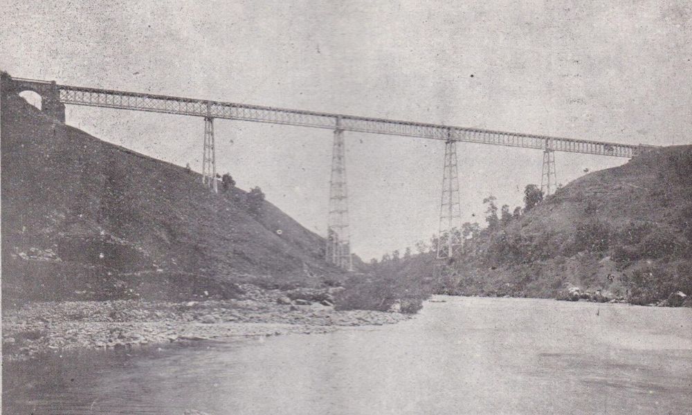Foto antigua del Viaducto del Malleco.