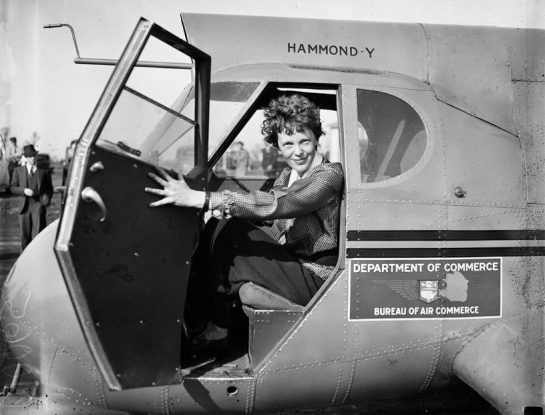 Amelia Earhart, la historia de la primera aviadora en cruzar el Atlántico