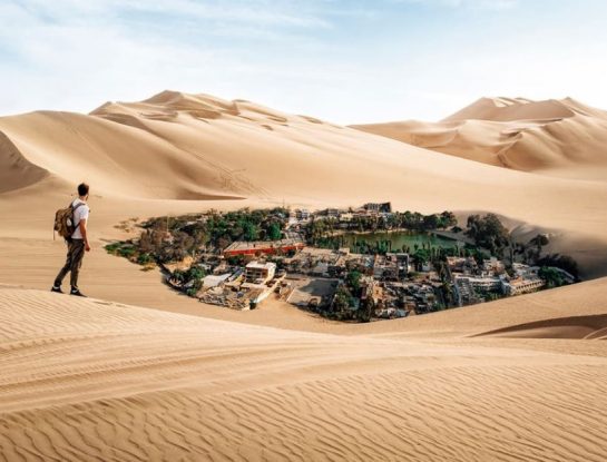 Huacachina, un oasis de Sudamérica que se esconde entre montañas de arena