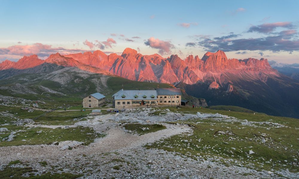 "Monti Pallidi", montañas de Italia que cambian de color al atardecer